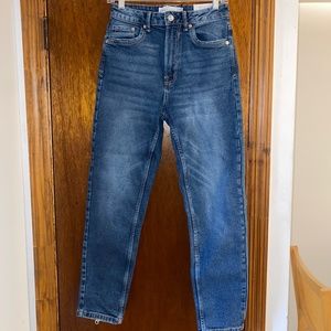 Brand New (with tags) Stradivarius Mom Slim Fit Jeans